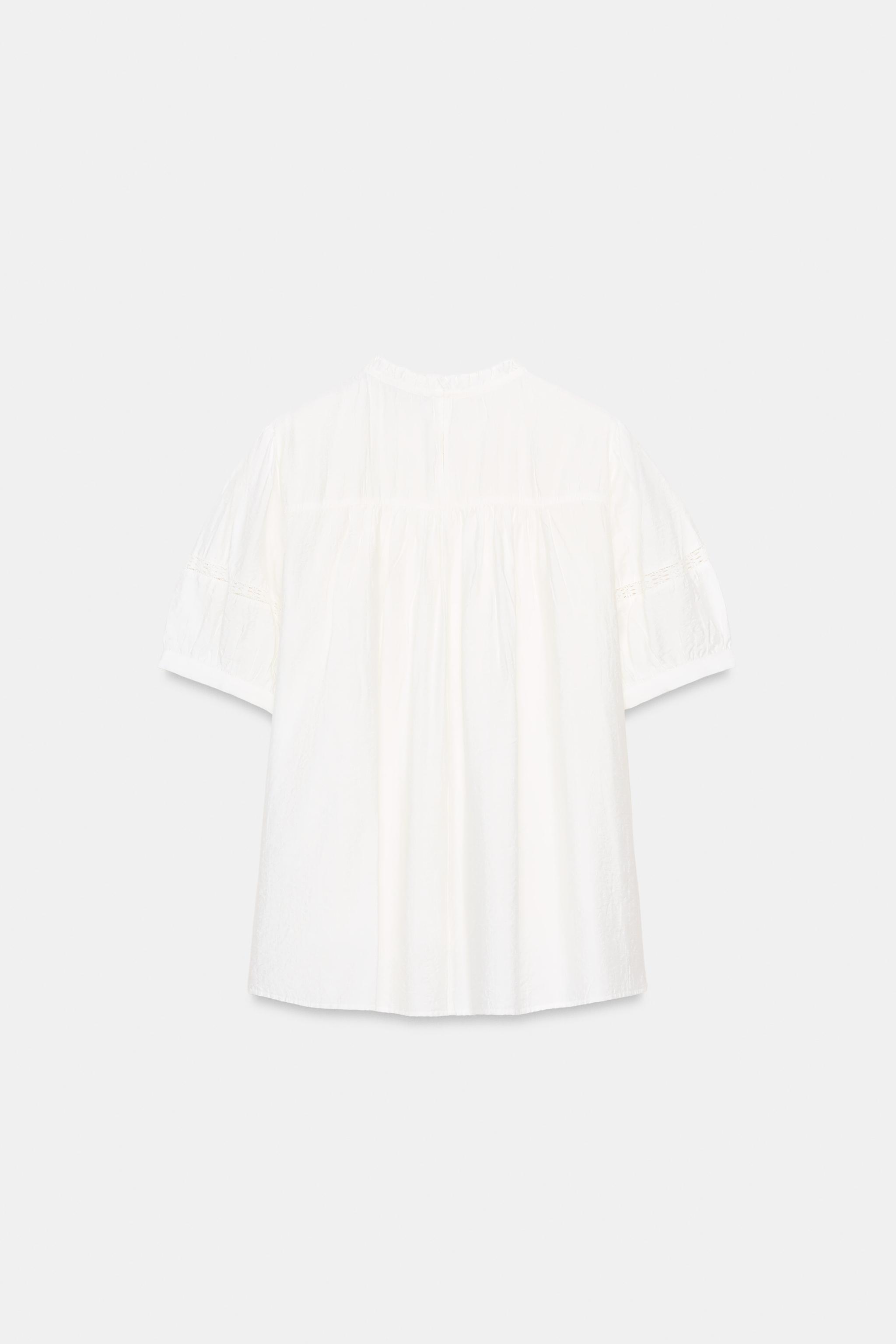 BLOUSE ROMANTIQUE À MANCHES BALLON
